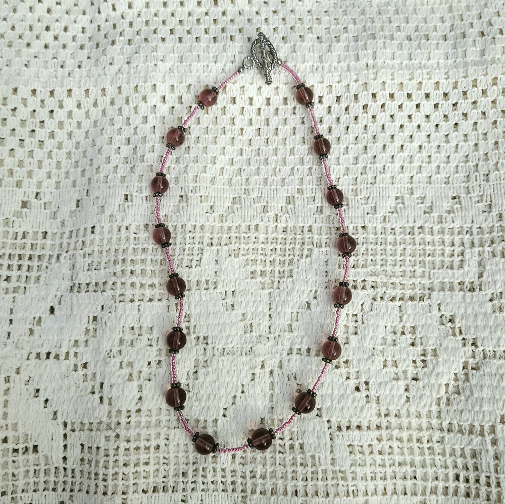 🦋 Elegant Pink Beaded Necklace